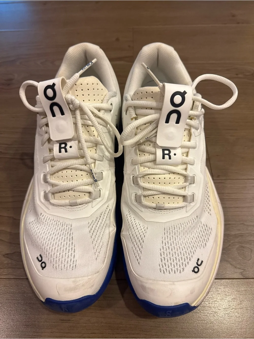 On Running running men